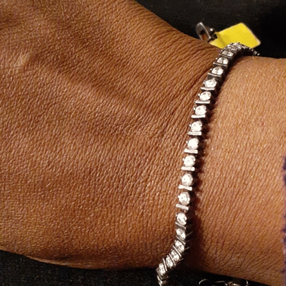 925 Sterling Silver Tennis Bracelet 8"